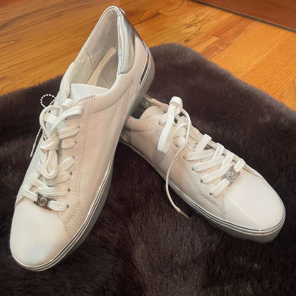 Michael Kors white sneakers Nwt